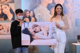 แฟนคลับล้นตึกมาลีนนท์! 'ลีน่า-หมิว' แจกโมเมนต์ยิ้มไม่หุบ ในงาน Photobook Fansign ครั้งแรก "LENA & MIU Always Close, Then Closer The Official Photobook Fansign"