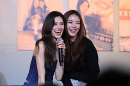 แฟนคลับล้นตึกมาลีนนท์! 'ลีน่า-หมิว' แจกโมเมนต์ยิ้มไม่หุบ ในงาน Photobook Fansign ครั้งแรก "LENA & MIU Always Close, Then Closer The Official Photobook Fansign"