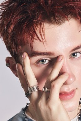 ซัมเมอร์นี้มีแต่ความ(น่า)รัก 'CIR*CRL' คัมแบ็ค! เสิร์ฟความสดใส "EYES ON YOU" พร้อมรวมทีมเบื้องหลังระดับ THAI POWER มาร่วมงาน