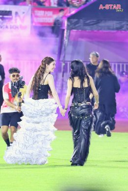 ช่อง 3 ฉลอง 56 ปี สุดยิ่งใหญ่ อลังการเหนือคำบรรยาย รวมซุป'ตาร์มาระเบิดพลังขั้นสุด สร้างปรากฏการณ์สะเทือนทั้งสนาม