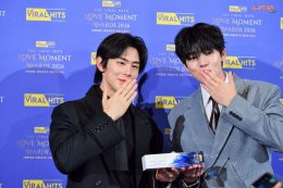 ฟินเกินต้าน! Lee Jawoon - Hwang Junsu ควงคู่รับรางวัล นักแสดง BL ต่างชาติกระแสยอดนิยม งาน The Viral Hits Love Moment Awards 2026 เผยสุดเลิฟเมืองไทย