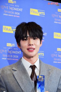 ฟินเกินต้าน! Lee Jawoon - Hwang Junsu ควงคู่รับรางวัล นักแสดง BL ต่างชาติกระแสยอดนิยม งาน The Viral Hits Love Moment Awards 2026 เผยสุดเลิฟเมืองไทย