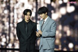ฟินเกินต้าน! Lee Jawoon - Hwang Junsu ควงคู่รับรางวัล นักแสดง BL ต่างชาติกระแสยอดนิยม งาน The Viral Hits Love Moment Awards 2026 เผยสุดเลิฟเมืองไทย