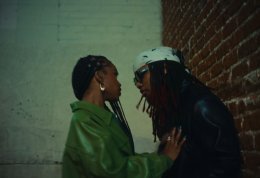Leon Thomas ส่งอีพีใหม่ PHOLKS พร้อมเพลง "My Muse" ครองใจสายโมเดิร์น R&B อีกครั้ง สานต่อความสำเร็จของ "MUTT" ที่ครองอันดับ 1 ชาร์ต Billboard Hot R&B Songs เกือบทั้งปี