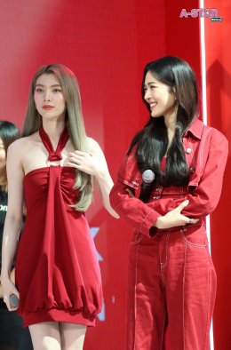 "หลิง-ออม" สร้างปรากฎการณ์ครั้งใหม่ของวงการน้ำมันเชื้อเพลิง ขึ้นแท่นแบรนด์แอมบาสเดอร์หญิงคู่แรกในประวัติศาสตร์คาลเท็กซ์