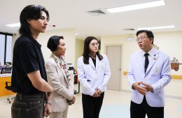 มูลนิธิโรงพยาบาลเด็ก ตอกย้ำความสำเร็จ "Little Miracle ปาฏิหาริย์แห่งชีวิต" กลัฟ คณาวุฒิ นำผู้บริจาคชม "ศูนย์ปลูกถ่ายไขกระดูกและสเตมเซลล์เด็ก" คืนชีวิตใหม่ให้ผู้ป่วยมะเร็ง ถวายเป็นพระราชกุศลสมเด็จพระบรมราชชนนีพันปีหลวง