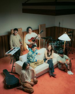 เมื่อ "อารมณ์สีเทา" ไม่ได้มีแค่สีเดิม! POTATO จับมือ INK WARUNTORN สร้างโมเมนต์ใหม่ใน Livingroom Session