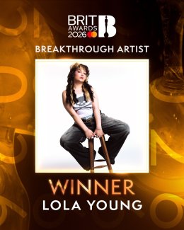 Olivia Dean, Lola Young, Sam Fender, Dave นำทีมศิลปิน Universal Music Group คว้ารางวัลใหญ่งานประกาศรางวัล BRITs 2026 สุดยิ่งใหญ่ของอังกฤษ
