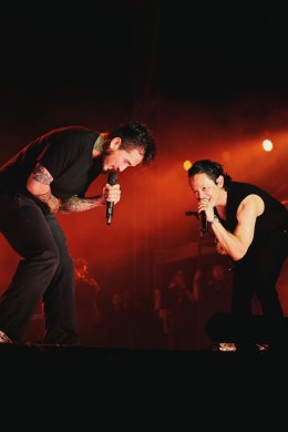 ครึ่งทางแล้ว! คอนเสิร์ต COCKTAIL 77 EVER TOUR พร้อมลุยขอบคุณแฟนเพลงครึ่งหลังส่งท้ายทั่วประเทศ!