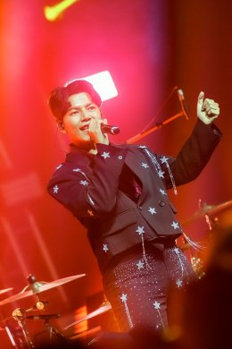 "บอย สมภพ" สุดปลื้ม! เปิดคอนเสิร์ต Asian Tour ประเทศฟิลิปปินส์ที่แรก แฟนๆ ให้การตอบรับอย่างล้นหลาม 