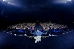 เดินสายสื่อไทยสร้างคอนเทนต์ไวรัลไม่พัก! MARK TUAN ปล่อยเสน่ห์รัวๆ ก่อน FANCON  ใหญ่ที่ไทย ตอกย้ำความฮอต แฟนคลับนับถอยหลัง..วันเจอตัวจริง แห่จองบัตรใกล้เต็ม