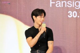 พี่จ๋าเริ่ดเลยล่ะ! 'มาร์ค ต้วน' ทำหัวใจเหล่า 'อากาเซ่' เต้นแรงอีกครั้งกับโมเมนต์สุดพิเศษในงานแถลงข่าวและแฟนไซน์ครั้งแรกในประเทศไทย Shopee x MARK TUAN Silhouette FANSIGN EVENT