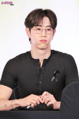 พี่จ๋าเริ่ดเลยล่ะ! 'มาร์ค ต้วน' ทำหัวใจเหล่า 'อากาเซ่' เต้นแรงอีกครั้งกับโมเมนต์สุดพิเศษในงานแถลงข่าวและแฟนไซน์ครั้งแรกในประเทศไทย Shopee x MARK TUAN Silhouette FANSIGN EVENT