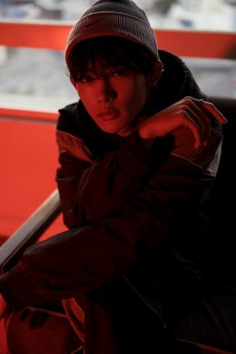 Zom Marie คัมแบ็กสู่วงการเพลงรักไม่สมหวัง ส่งซิงเกิลใหม่ ‘เท่าไหร่ก็ไม่พอ (Never Enough)’ พร้อมแท็กทีมกับ NOA ศิลปินป็อปสุดฮอตจากประเทศญี่ปุ่น สร้างความเศร้าแบบละมุนที่ฟังเท่าไหร่ก็ไม่พอ!