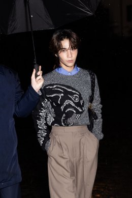 ปังอย่างต่อเนื่อง! 'Jeff Satur' นั่งฟร้อนท์โรว์ชมโชว์ระดับโลก "Maison Valentino Fall Winter 2026-2027" ในฐานะ Brand Ambassador ณ กรุงโรม ประเทศอิตาลี