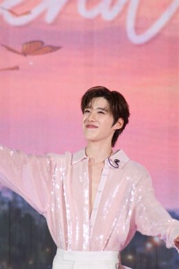'พีพี-กฤษฏ์' เสิร์ฟความสดใสออร่าเปล่งประกาย!! ในงาน "MizuMi x PP Krit - THE PINK AURA"