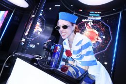 เอส ทำถึง!!! est Awaken Awesome Senses ปาร์ตี้เปิดตัวพรีเซ็นเตอร์สุดล้ำ พร้อมมินิคอนเสิร์ตสุดออซั่มจัดเต็มบน Switch Stage ครั้งแรกของ เจฟ และ อิ้งค์ ที่เหล่า Gen Z ยืนยันความอร่อยซ่า กับกิจกรรมปลุกทุกประสาทสัมผัสตลอดงาน