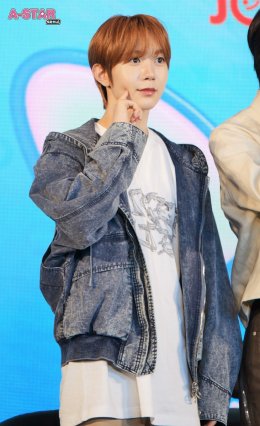 บูสต์บูสต์ไม่อ่อม! 'NCT WISH' ชวน 'N-Citizen' มาไขรหัสลับแห่งความสุข ให้ใจ 'poppop' (ป็อปป็อป) ไปด้วยกัน ในงานแถลงข่าว "2025 NCT WISH ASIA TOUR LOG in BANGKOK"