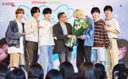 บูสต์บูสต์ไม่อ่อม! 'NCT WISH' ชวน 'N-Citizen' มาไขรหัสลับแห่งความสุข ให้ใจ 'poppop' (ป็อปป็อป) ไปด้วยกัน ในงานแถลงข่าว "2025 NCT WISH ASIA TOUR LOG in BANGKOK"