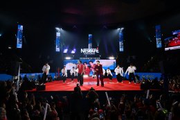 ณเดชน์ แท็กทีม แบมแบม เสิร์ฟโมเมนต์สุดฟินในงาน "เนสกาแฟ เบลนด์ แอนด์ บรู เมค ดิส โมเมนต์ มอร์" เปิดตัว "เนสกาแฟ เบลนด์ แอนด์ บรู ริช อโรมา สูตรใหม่ เพิ่มกาแฟ เติมนม อร่อยไปอีก"