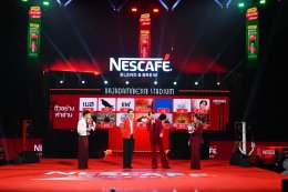 ณเดชน์ แท็กทีม แบมแบม เสิร์ฟโมเมนต์สุดฟินในงาน "เนสกาแฟ เบลนด์ แอนด์ บรู เมค ดิส โมเมนต์ มอร์" เปิดตัว "เนสกาแฟ เบลนด์ แอนด์ บรู ริช อโรมา สูตรใหม่ เพิ่มกาแฟ เติมนม อร่อยไปอีก"