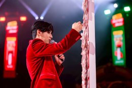 ณเดชน์ แท็กทีม แบมแบม เสิร์ฟโมเมนต์สุดฟินในงาน "เนสกาแฟ เบลนด์ แอนด์ บรู เมค ดิส โมเมนต์ มอร์" เปิดตัว "เนสกาแฟ เบลนด์ แอนด์ บรู ริช อโรมา สูตรใหม่ เพิ่มกาแฟ เติมนม อร่อยไปอีก"