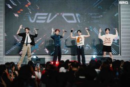 NEVONE บอยแบนด์ผู้มอบรอยยิ้มและความสดใสมาครบ 1 ปี รวมความสุขและความประทับใจในงาน "NEVONE 1st Anniversary : NEVER ENDLESS STORY & Fansign TRIGGER"