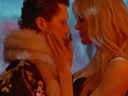 Troye Sivan ชวน Nicole Kidman และ Sasha Colby แท็กทีมเหล่า Drag Queens โชว์พลัง LGBTQ+ สุดเริ่ดในเอ็มวี "Shes the Best" รอฟังอัลบั้มใหม่ 9 ต.ค. นี้