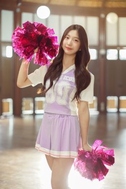 BNK48 ถ่ายทอดมุมแอบรัก ผ่านซิงเกิลสุดคิ้วท์ "คำสารภาพที่ไม่คาดฝัน" ส่งท่าเต้น "ดึงผัก" ต้นฉบับจากญี่ปุ่น 'แจนรี่' เซ็นเตอร์เพลงหลักครั้งแรก!