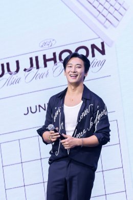 หล่อ แรร์แบบไม่มีใครแทนได้! 'จูจีฮุน' เปิดมุมขี้เล่น สายเปย์ใจดี เซอร์วิสฉ่ำ! "2025 <JU JI HOON Asia Tour Fanmeeting 'JUNIVERSE' in BANGKOK>" คุ้มค่าสมการรอคอย