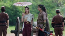 'ปีเตอร์แพน-เอ็มม่า' เคมีฟุ้งกระจาย แฟนคลับแห่ถวายตัวเข้าวังล้นโลกออนไลน์ "มเหสีน้อย" ซีรีส์ม้ามืดสุดปัง ทุบสถิติโซเชียลแตกเหยียบ 100 ล้านวิว!