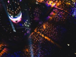 วัน แบงค็อก สร้างปรากฏการณ์เคานต์ดาวน์แห่งปี "The Empire of ONE" ต้อนรับปีใหม่อย่างยิ่งใหญ่ตระการตา นำทัพโดยสองศิลปินระดับโลก TAEYONG และ YUTA พร้อมศิลปินไทยแถวหน้าระเบิดความมันส์สู่ปีม้าไฟ