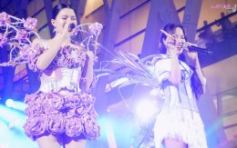 'ฟรีน-เบ็คกี้' ควงคู่ฟินาเล่โชว์ "centralwOrld Love with Pride 2025" ฉลอง Pride Month ด้วยพลังรักหลากสี