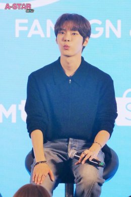 ซีจือนี่ใจเหลว! DOYOUNG อ้อน "รักโดยองนานๆ นะครับ" ก่อนชวนไปเปิด "ประตูแห่งความทรงจำ" ในคอนเสิร์ตเดี่ยวเต็มรูปแบบครั้งที่สองในประเทศไทย 2025 DOYOUNG CONCERT [ Doors ] in BANGKOK 