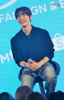 ซีจือนี่ใจเหลว! DOYOUNG อ้อน "รักโดยองนานๆ นะครับ" ก่อนชวนไปเปิด "ประตูแห่งความทรงจำ" ในคอนเสิร์ตเดี่ยวเต็มรูปแบบครั้งที่สองในประเทศไทย 2025 DOYOUNG CONCERT [ Doors ] in BANGKOK 