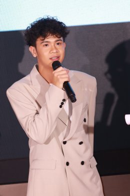 ทัพนักแสดง ทีมนักเตะ และแฟนคลับรวมตัวอบอุ่น ส่งกำลังใจเต็มพื้นที่ รอบกาล่าพรีเมียร์ "เดอะโค้ช รถขนฝัน" เตรียมออกขับเคลื่อนแรงบันดาลใจ 8 ต.ค.นี้ ในโรงภาพยนตร์