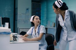 อะตอม ชนกันต์ ส่งต่อกำลังใจให้ทุกคน ผ่านเพลง "ข้างเธอ ft. Pod" ชวน หมู ชยนพ มาร่วมกำกับ มิวสิควีดีโอ พร้อมฟัง และ ชมมิวสิควีดีโอ ได้แล้ววันนี้ 