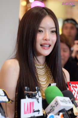 'PiXXiE' และ 'นัทฮง' ร่วมสัมผัสนวัตกรรมทรีทเม้นท์ใหม่ "Pantene Miracles Vitamin Ampoule" คลิกปุ๊บ ผมกลอสปั๊ป!