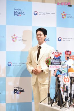 ท่านทูตสุดหล่อ! 'พัค โบกอม' ชวนแฟนๆ ชาวไทย ช้อป-ชม-ชิม และสัมผัสเสน่ห์ที่ไม่รู้จบของเกาหลีในงาน Thai International Travel Fair