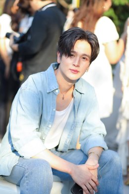 'คิมเบอร์ลี่' แท็กทีม 'เนย โชติกา' สู่บทบาทนักธุรกิจสาว เปิดตัวแบรนด์ "PhyberLife" ผลิตภัณฑ์เสริมอาหารไฟเบอร์ คนดังร่วมยินดีคับคั่ง