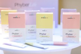'คิมเบอร์ลี่' แท็กทีม 'เนย โชติกา' สู่บทบาทนักธุรกิจสาว เปิดตัวแบรนด์ "PhyberLife" ผลิตภัณฑ์เสริมอาหารไฟเบอร์ คนดังร่วมยินดีคับคั่ง