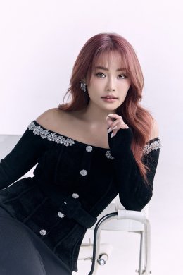 TIARA BEAUTY ประกาศความสำเร็จ Niche Strategy ปั้นยอดขาย "งานคิ้ว" ตั้งเป้าทะลุ 150 ล้าน พลิกตำราเมคอัพสู้ Red Ocean คว้า 'ดิว อริสรา' นั่งแท่นพรีเซนเตอร์ ตอกย้ำเบอร์หนึ่ง Brow Icon ของไทย