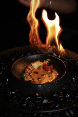 "ไมค์ พิรัชต์" จับธุรกิจร้านอาหารญี่ปุ่น Fine Dining ชวนเปิดโลกใต้พิภพ ที่ "Mazu BKK"