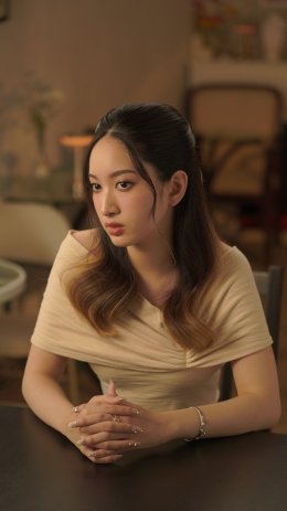 ตีความกันรัวๆ 'แน๊ก-ชาลี' ในเอ็มวี เพลง Pieces (แหลกสลาย) ของ 'Sammy Niche' สื่ออะไร?