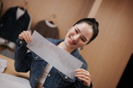 Levi's® ชวน 'ปันปัน-สุทัตตา' ร่วมสร้างสีสัน Pop-Up Takeover สะท้อนตัวตนผู้หญิงยุคใหม่ ขับเคลื่อนวัฒนธรรมและแรงบันดาลใจ ในป๊อปอัพ "Behind Every Original" ครั้งแรกในประเทศไทย
