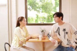 'Prim (ปริม)'  ส่งเพลงใหม่ "ร่มคันนั้น (Crush on you)" สดใสสุดละมุน ได้พระเอกหนุ่ม 'ก้าวหน้า' เติมความชุ่มฉ่ำให้หัวใจในเอ็มวี