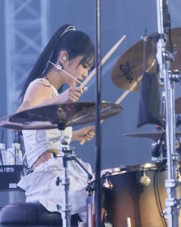 QWER ขนพลังร็อกตะลุยเอเชีย! ส่งต่อความมันส์ถึงแฟนไทย ห้ามพลาด "QWER 2nd TOUR <ROCKATION : ROCKET LAUNCH!!> IN BANGKOK" 14 พ.ย. นี้!
