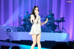 'ฟรีน สโรชา' เปิดประตูสู่ความทรงจำสุดพิเศษใน "ROOM NO. FREEN CONCERT" คอนเสิร์ตเดี่ยวครั้งแรก ท่ามกลางแฟนๆ ที่ร่วมเติมเต็มทุกโมเมนต์