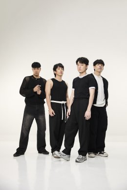 "Gmm Show" ชวนไปสัมผัสประสบการณ์ใหม่ เทศกาลดนตรีร็อกริมทะเลที่สบายที่สุด "Rock Wave 2026" ครั้งแรกที่จะเปลี่ยนหาดชะอำให้เป็นสวรรค์ของชาวร็อก เจอกัน 21 พฤศจิกายนนี้!!!