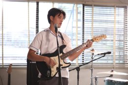 'ดรีม ปุณณฤกษ์' ดีใจพลิกฉีกคาแรกเตอร์ แจมบทสำคัญ ชวนดูโค้งสุดท้าย "Rock and Soul จังหวะร็อก ปาฏิหาริย์รัก" เข้มข้นห้ามพลาด!  